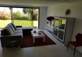Chalet independiente con terreno en venta en Marbella ref: TR15226 foto