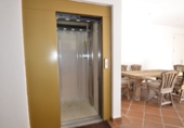 Chalet independiente con terreno en venta en la España, Marbella, ref: TR25823 foto