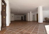 Chalet independiente con terreno en venta en la España, Marbella, ref: TR25823 foto