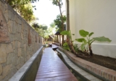 Chalet independiente con terreno en venta en la España, Marbella, ref: TR25823 foto