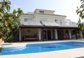 Xalet independent amb terreny en venda a Marbella ref.: TR25871 foto