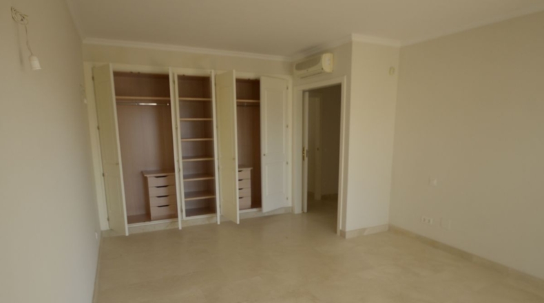 Málaga - Golf Park - 300m2