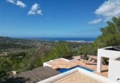 Xalet independent amb terreny en venda a Eivissa ref.: TR204620 foto
