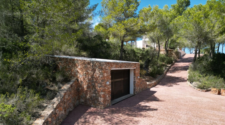 Illes Balears - Ibiza - 16000m2