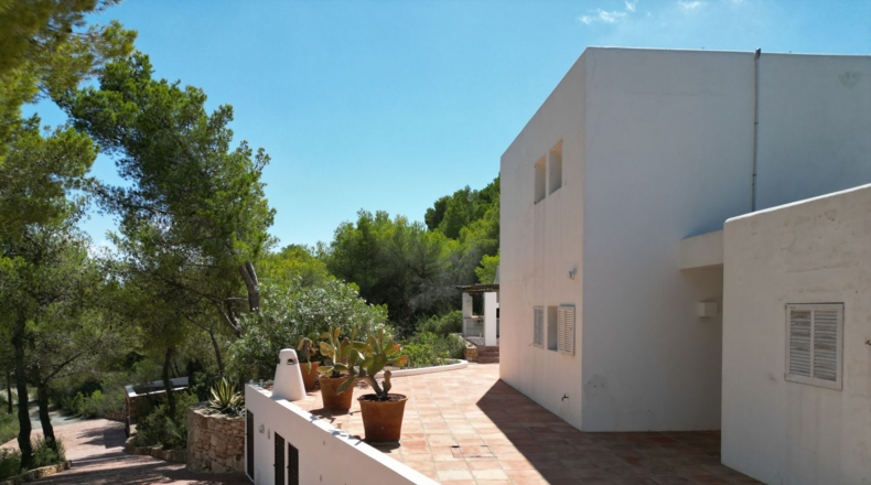 Illes Balears - Ibiza - 16000m2