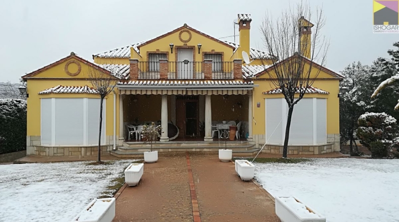 Ciudad Real - Santa Cruz de Mudela - 2700m2