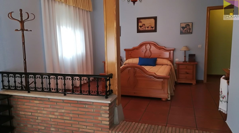 Ciudad Real - Santa Cruz de Mudela - 2700m2
