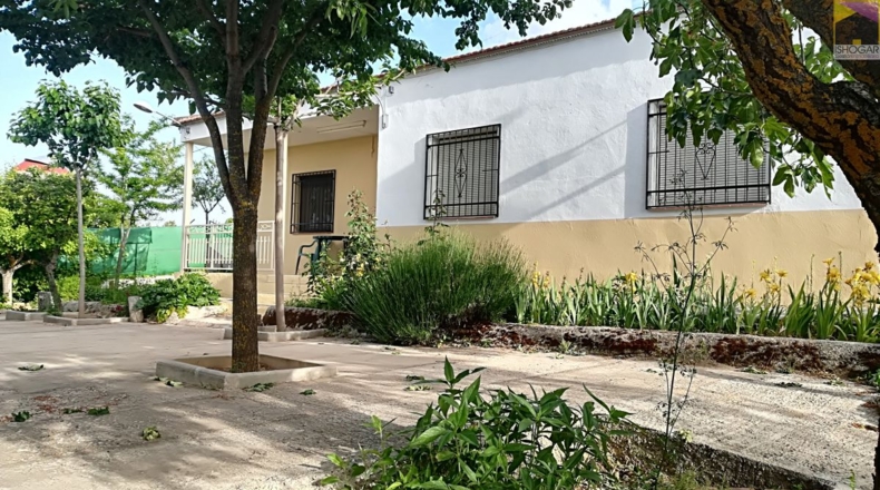 Ciudad Real - Valdepeñas - 1000m2