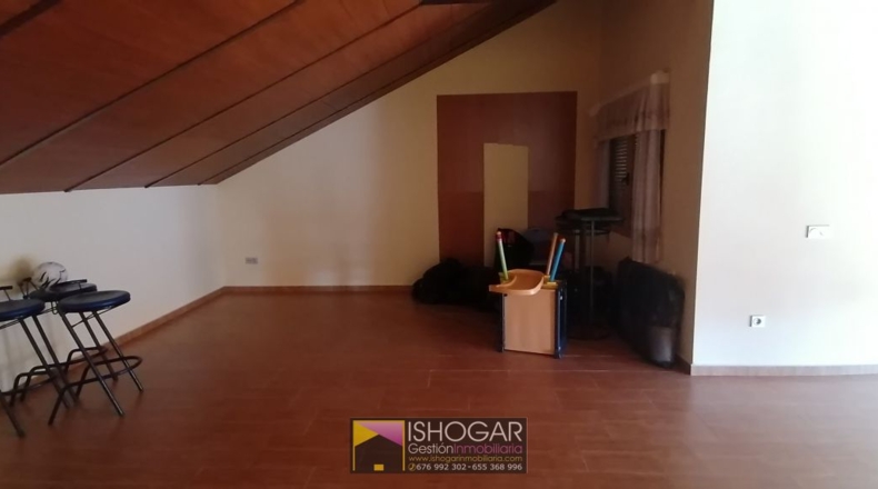 Ciudad Real - Valdepeñas - 195m2