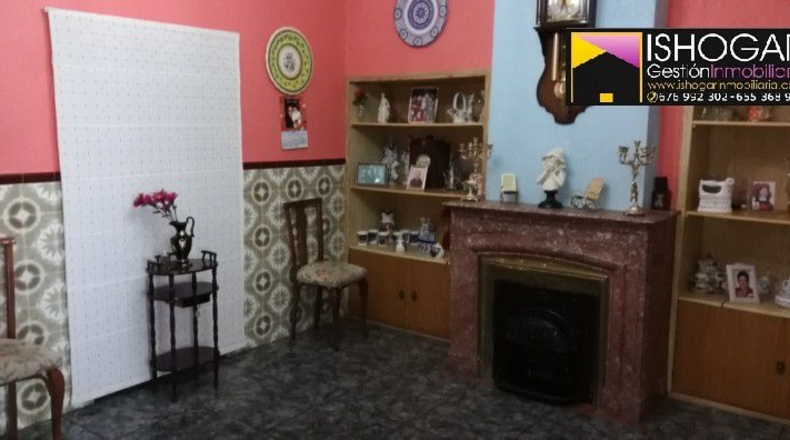 Ciudad Real - Valdepeñas - 404m2