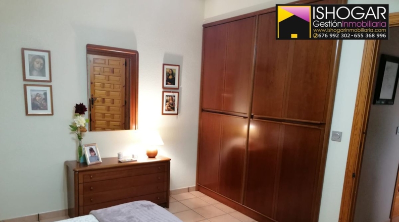 Ciudad Real - Valdepeñas - 1200m2