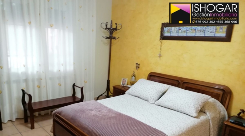 Ciudad Real - Valdepeñas - 1200m2