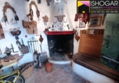 Casa de pueblo en venta en Valdepeñas ref: TR201932 foto