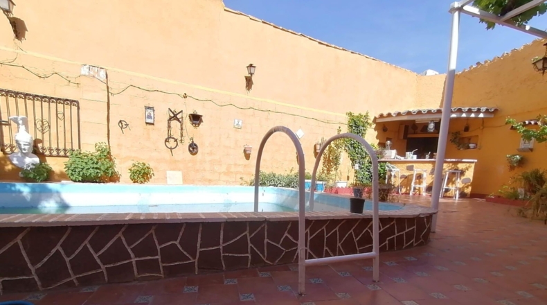 Ciudad Real - Valdepeñas - 315m2
