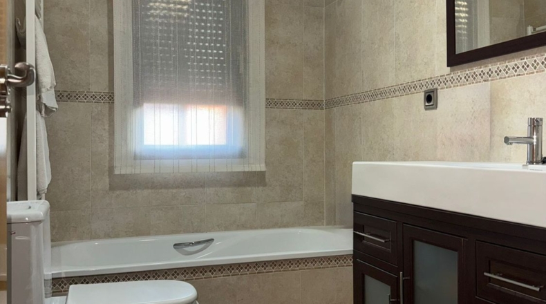 Ciudad Real - Valdepeñas - 500m2