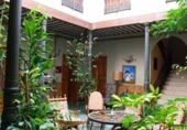 Chalet independiente con terreno en venta en Valdepeñas ref: TR360739 foto