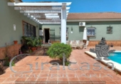 Chalet independiente con terreno en venta en Carmona ref: TR59924 foto