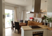 Chalet independiente con terreno en venta en Carmona ref: TR199598 foto