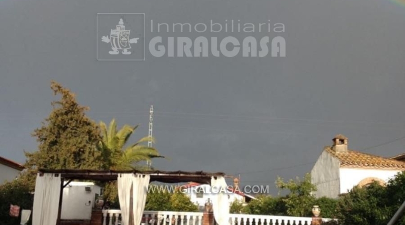 Sevilla - Mairena del Alcor - 2700m2
