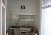 Дом с участком на продажу в городе Mairena del Alcor. Фото