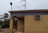 Xalet independent amb terreny en venda a Carmona ref.: TR327134 foto