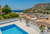 Chalet independiente con terreno en venta en Calpe ref: TR363949 foto