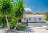 Chalet independiente con terreno en venta en Calpe ref: TR363949 foto
