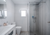 Chalet independiente con terreno en venta en Calpe ref: TR363949 foto