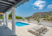 Chalet independiente con terreno en venta en Calpe ref: TR363949 foto