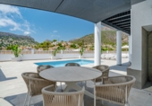 Chalet independiente con terreno en venta en Calpe ref: TR363949 foto