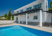 Chalet independiente con terreno en venta en Calpe ref: TR363949 foto