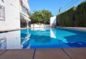 Chalet independiente con terreno en venta en La Guardia de Jaén ref: TR50209 foto