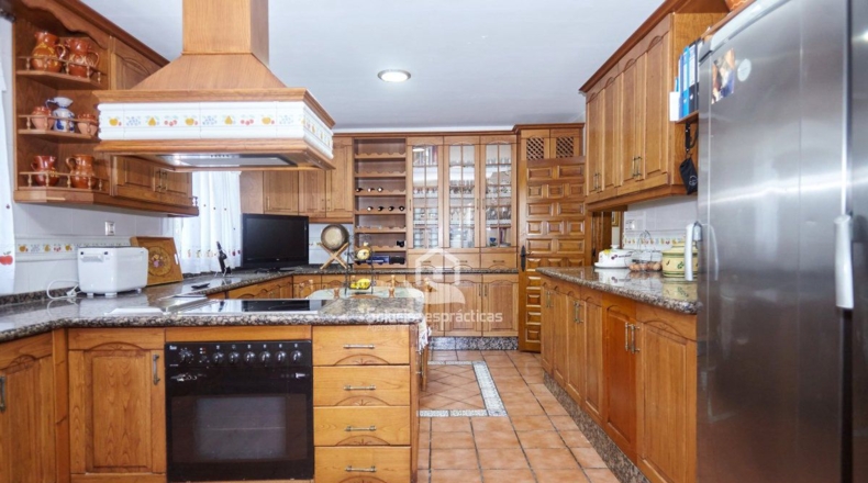 Jaén - Jaén - 1000m2