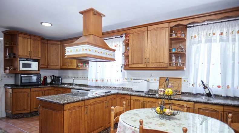 Jaén - Jaén - 1000m2