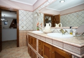 Chalet independiente con terreno en venta en La Guardia de Jaén ref: TR50209 foto