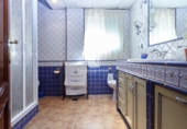 Chalet independiente con terreno en venta en La Guardia de Jaén ref: TR50209 foto