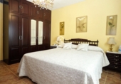 Chalet independiente con terreno en venta en La Guardia de Jaén ref: TR50209 foto