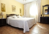 Chalet independiente con terreno en venta en La Guardia de Jaén ref: TR50209 foto