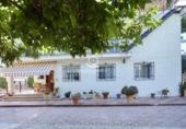 Chalet independiente con terreno en venta en La Guardia de Jaén ref: TR50209 foto
