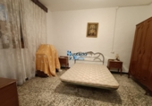 Дом с участком на продажу в городе Torreperogil. Фото
