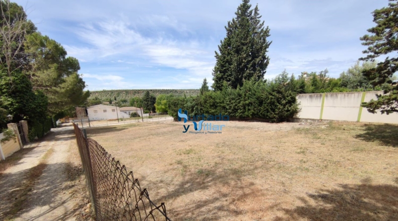 Jaén - La Yedra - 940m2