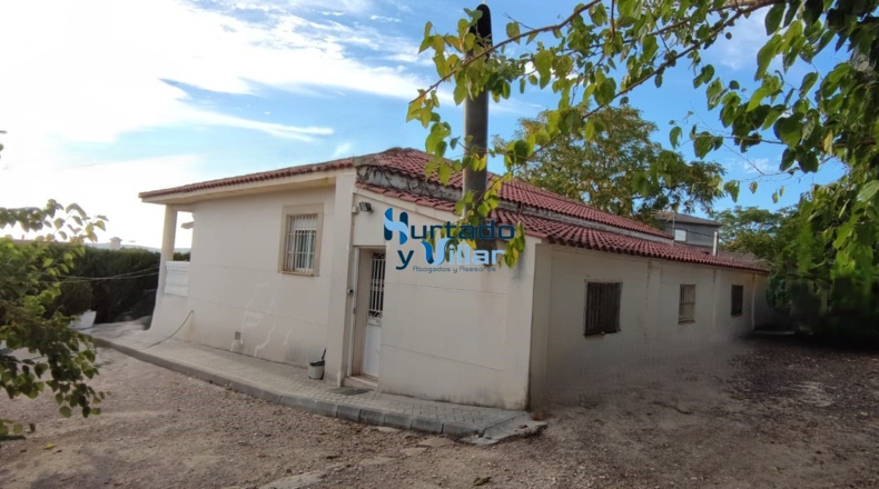 Jaén - Torreperogil - 4000m2
