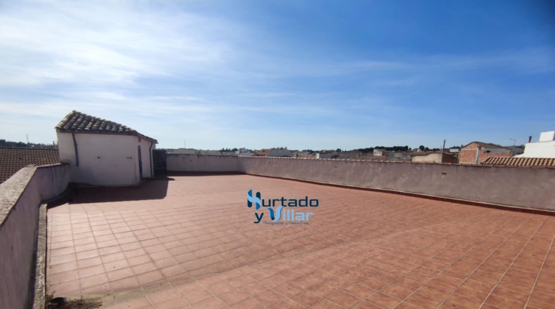 Jaén - Torreperogil - 472m2