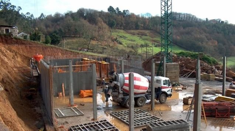 Asturias - Casa Nueva - 7600m2