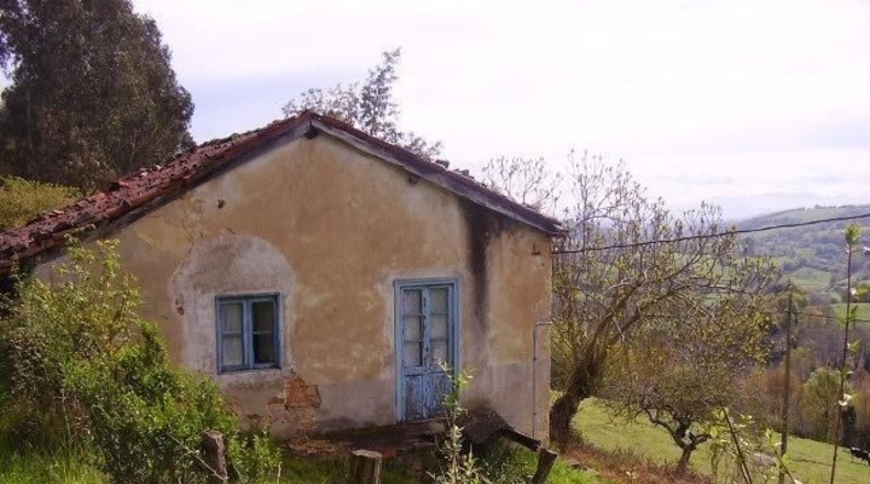 Asturias - Samartín (Gurullés) - 90000m2