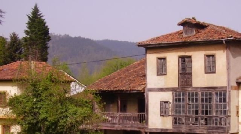 Asturias - Peñaflor - 350m2