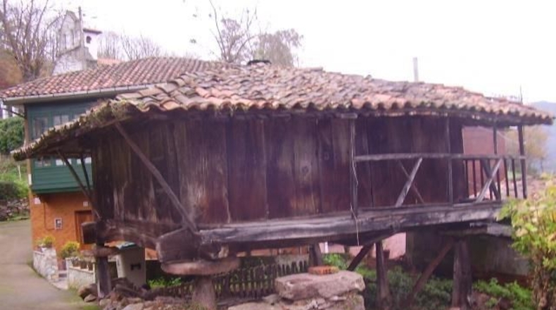 Asturias - Sandiche - 60m2