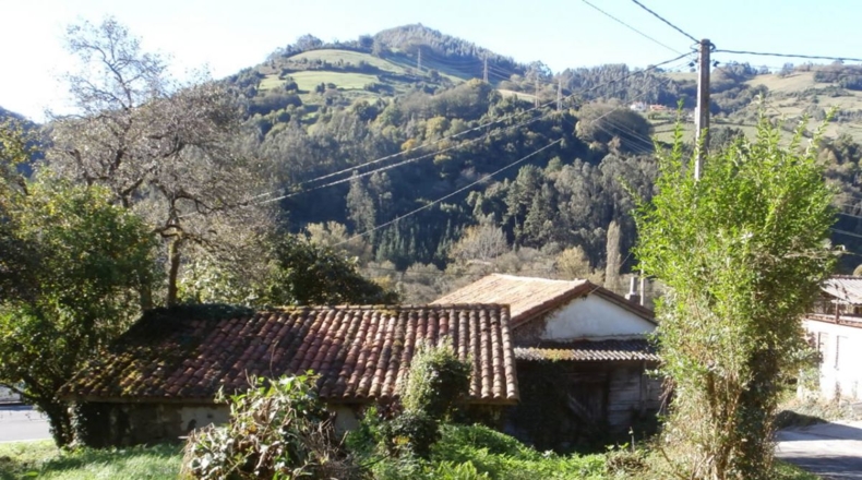 Asturias - La Sala - 2289m2