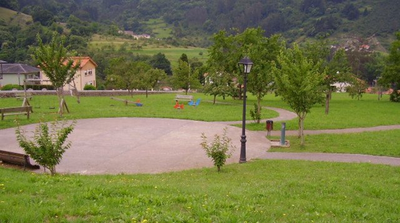 Asturias - Candamín - 1121m2