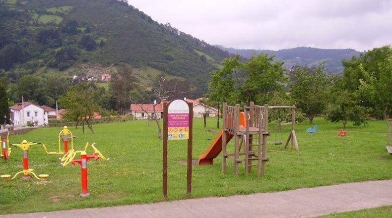 Asturias - Candamín - 1121m2